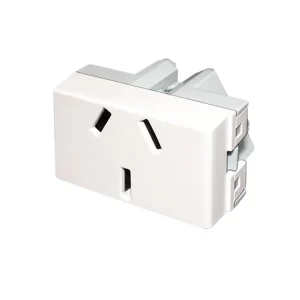 TOMACORRIENTE BIPOLAR + TIERRA-250VCA 10A CONEXION POSTERIOR-BLANCO