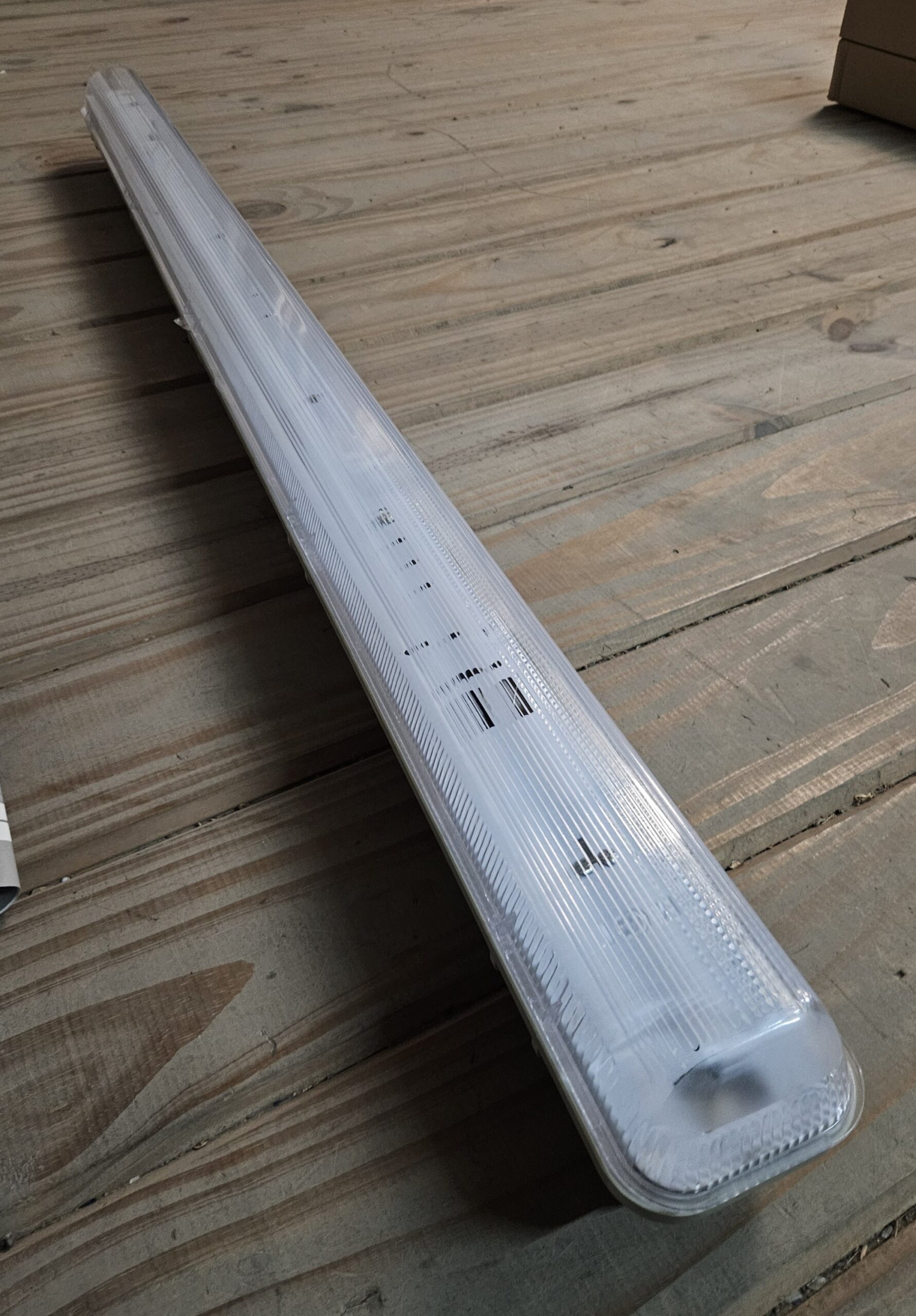 Luminaria estanca fluorescente 1x40w Tbcin